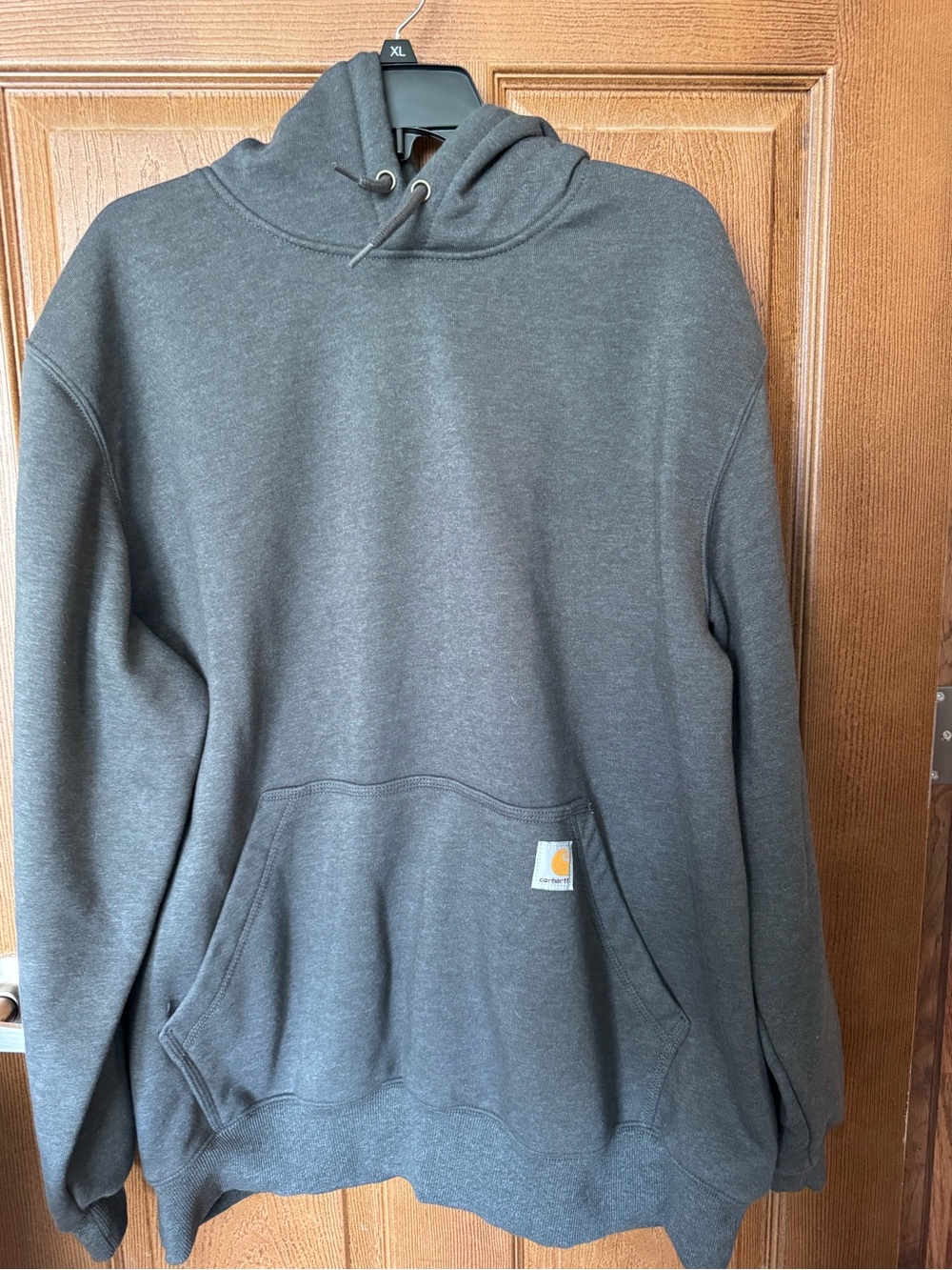Men’s Carhartt Charcoal Gray Pullover Hooded Sweatshirt New Without Tags.